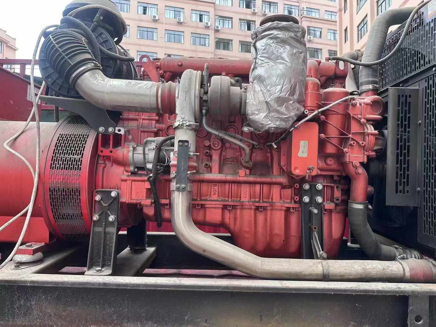 钦南如何选择适合 600kW 柴油发电机组的过载保护器？