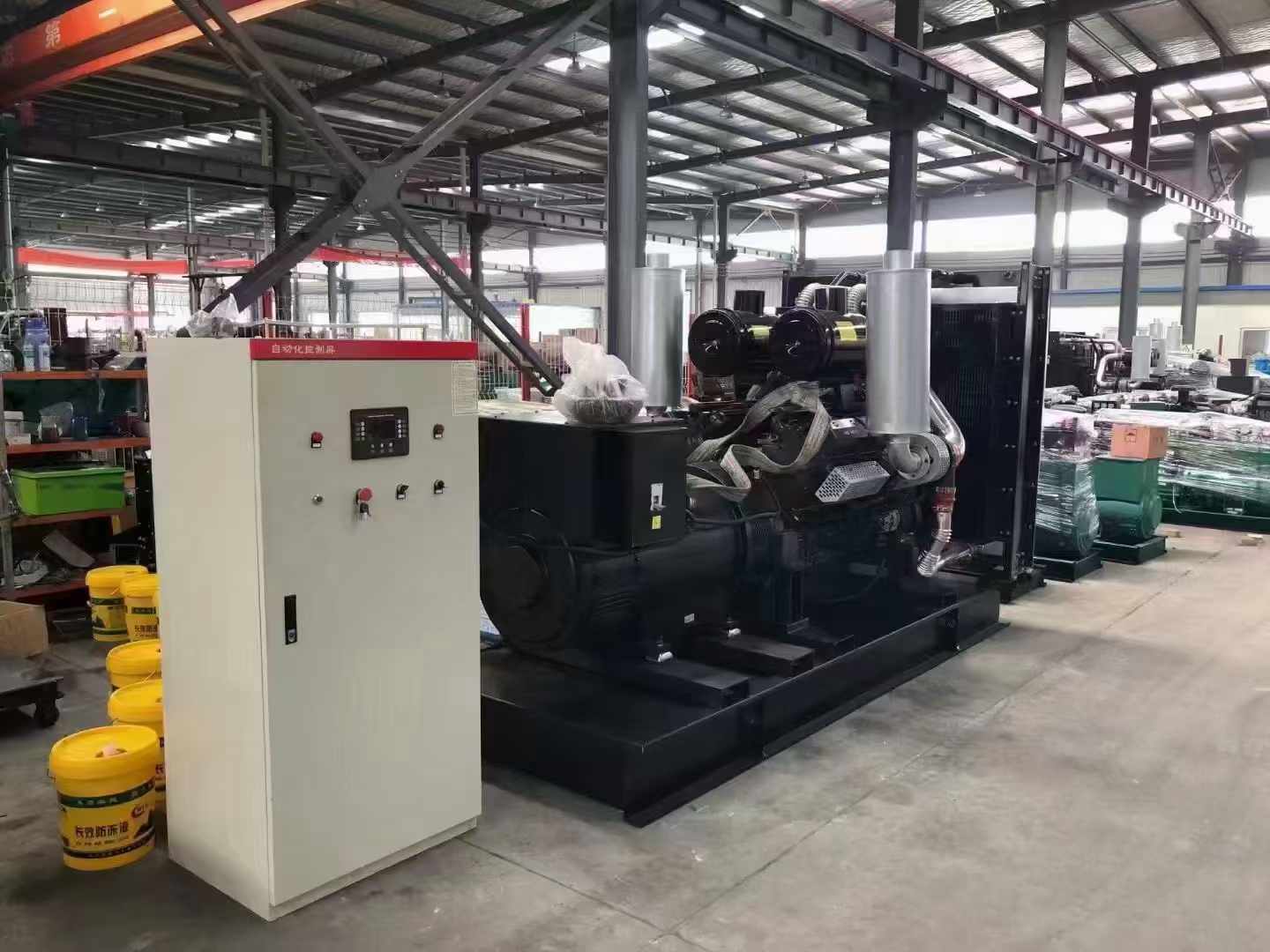 钦南发电机2000kVA 负载需要多大的电缆？