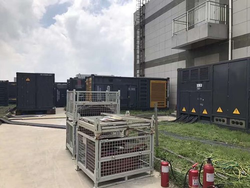 钦南除了定期检查，还有哪些方法可以及时发现接触式转速表探头的磨损？
