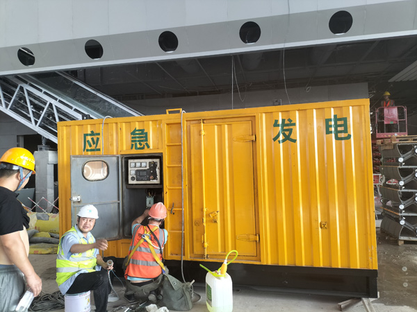 钦南怎样判断空气滤清器是否需要更换？